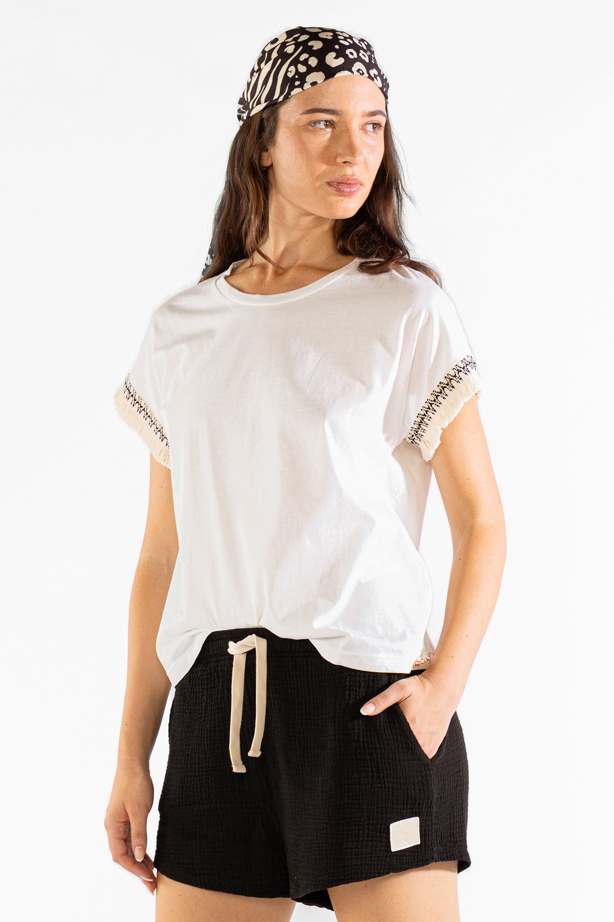 Fringes Tee en Crema