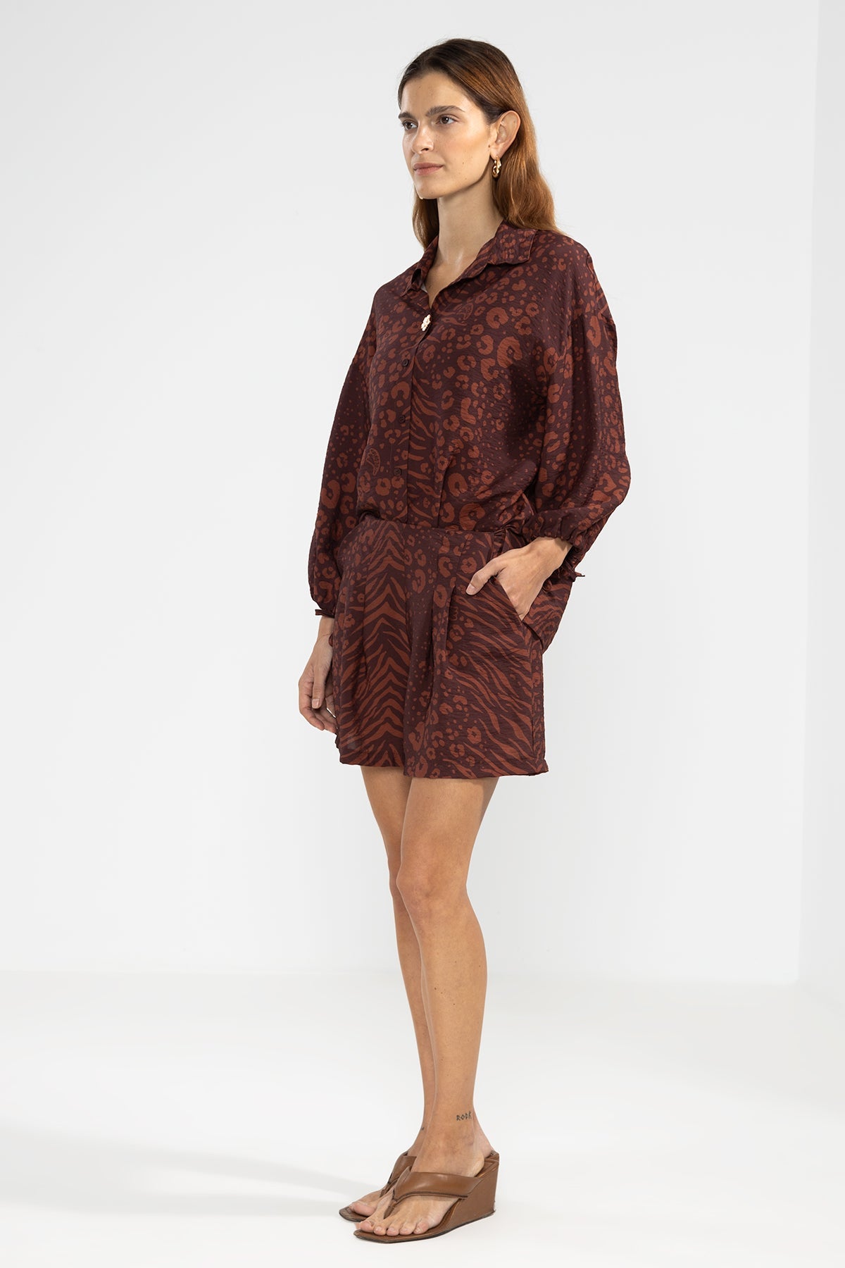 Flo Shorts Feline Chocolate - Polonio Uruguay