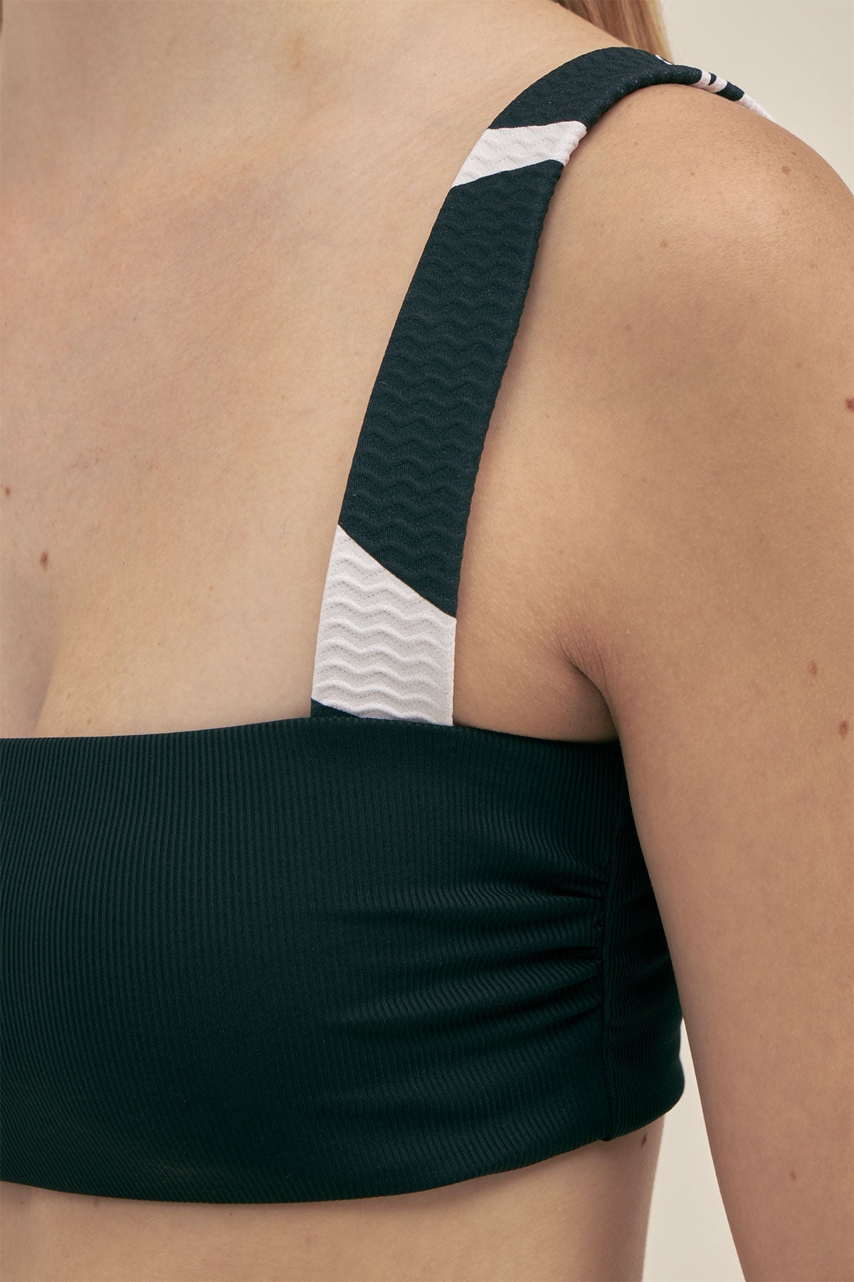 Top Bikini Emma Rib Negro - Polonio Uruguay