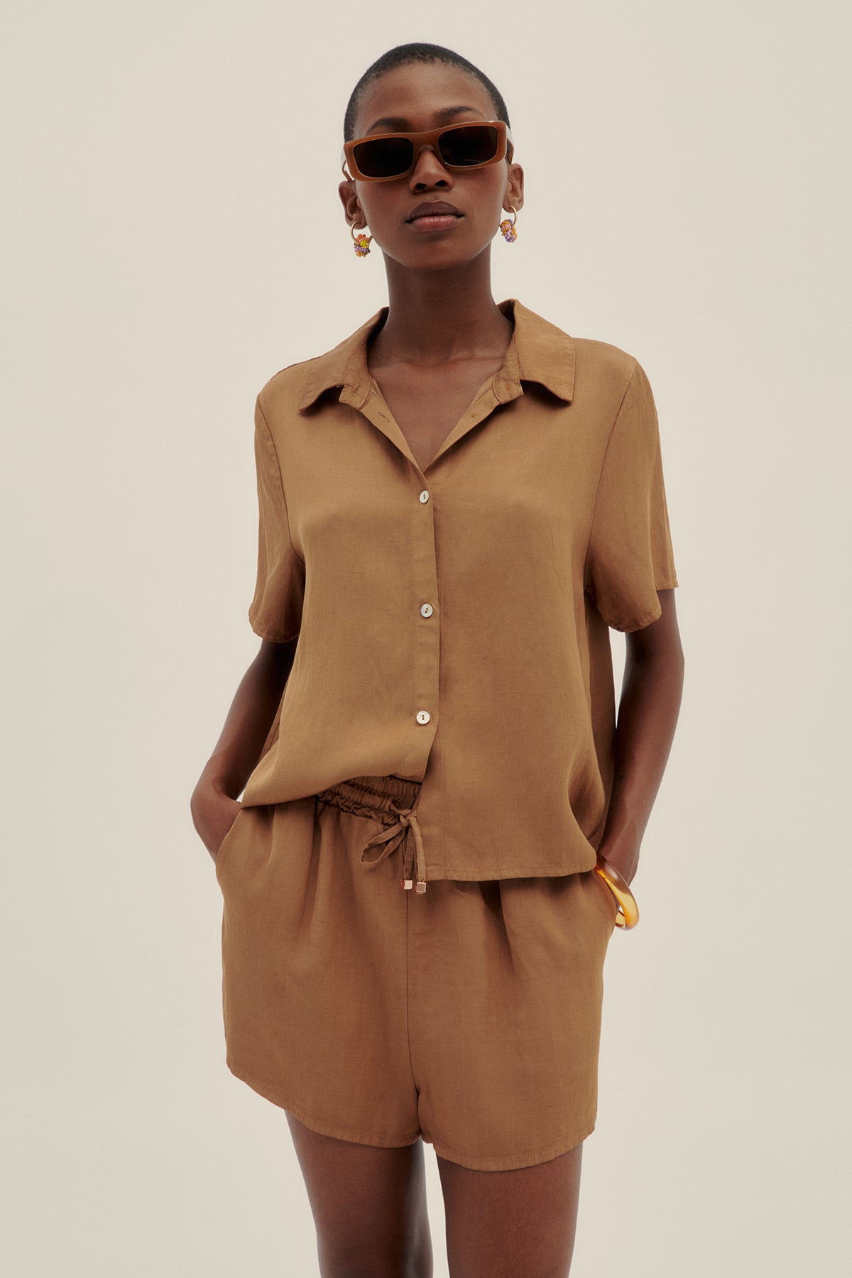 Short Vale Bronce - Polonio Uruguay