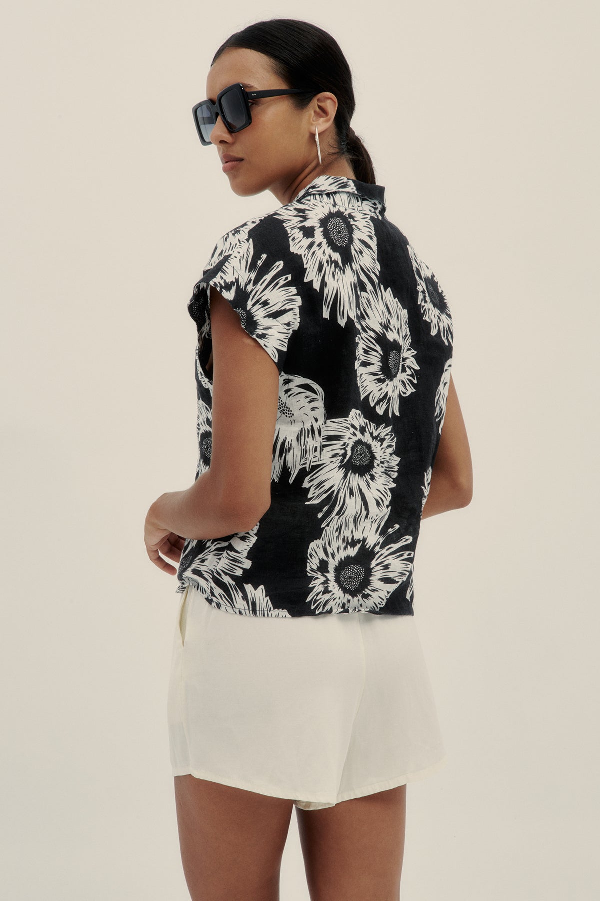 Short Vale Crema - Polonio Uruguay