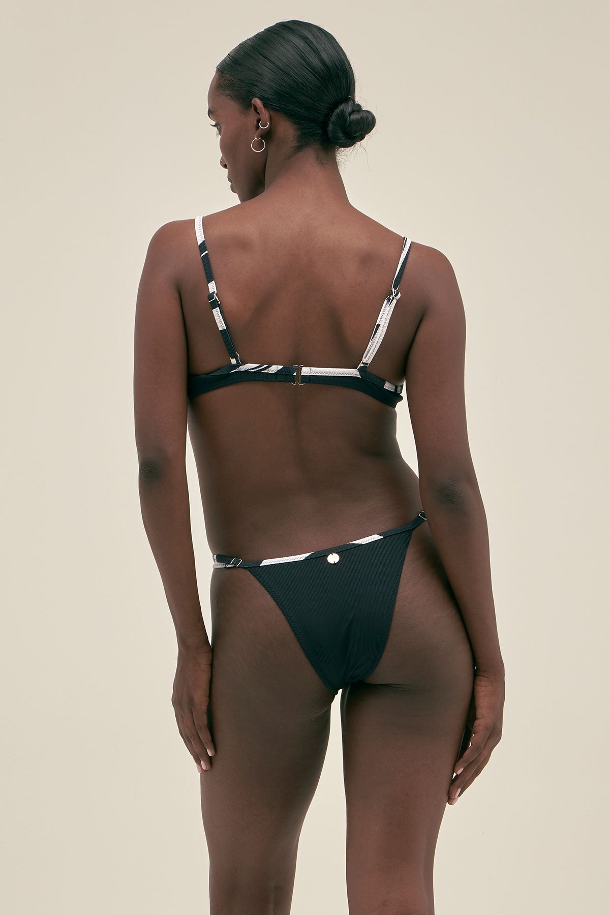 Bottom Bikini Abby Rib Negro - Polonio Uruguay