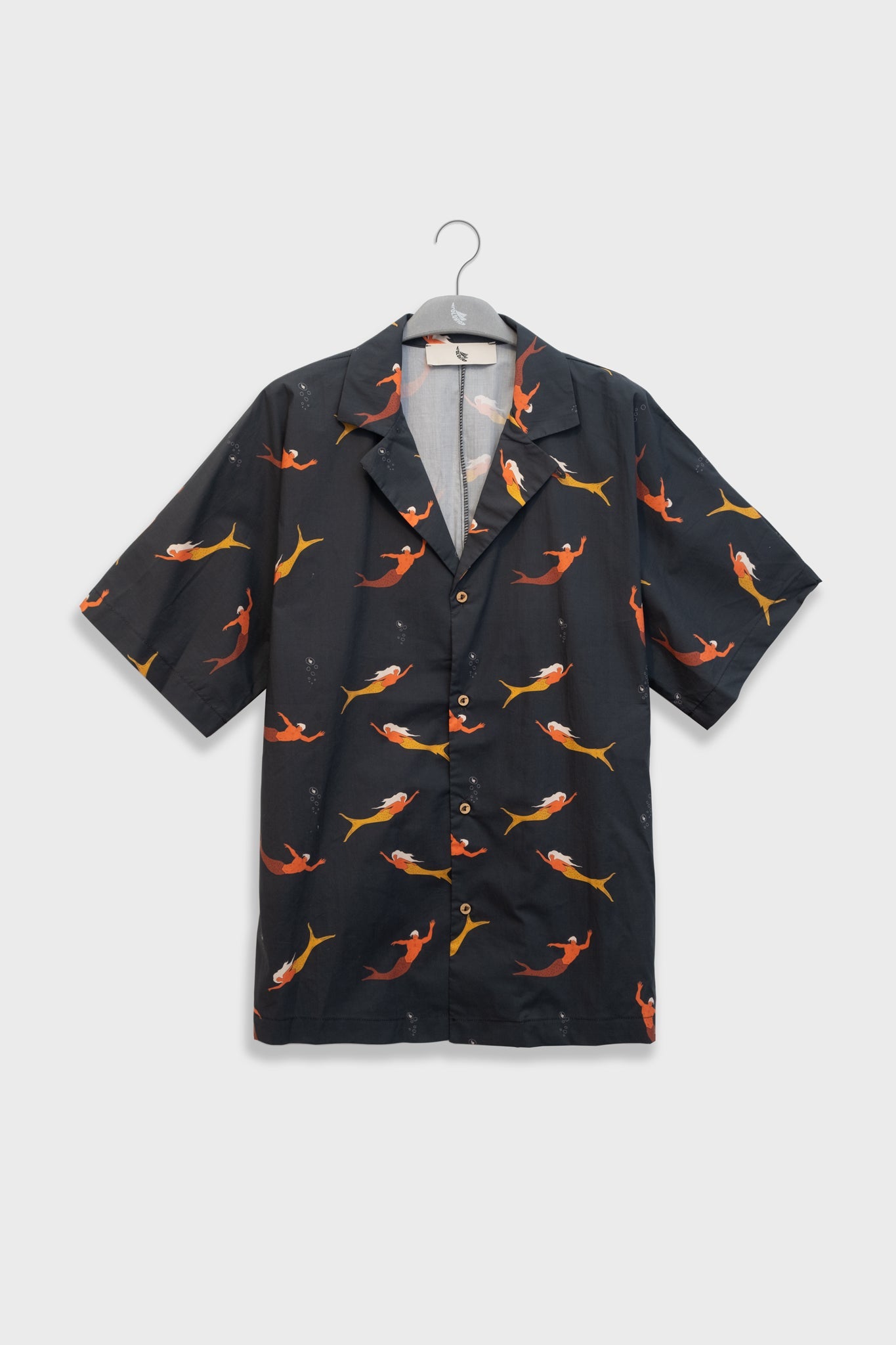 Camisa Convertible Camp - Collar Mermaid Black - Polonio Uruguay