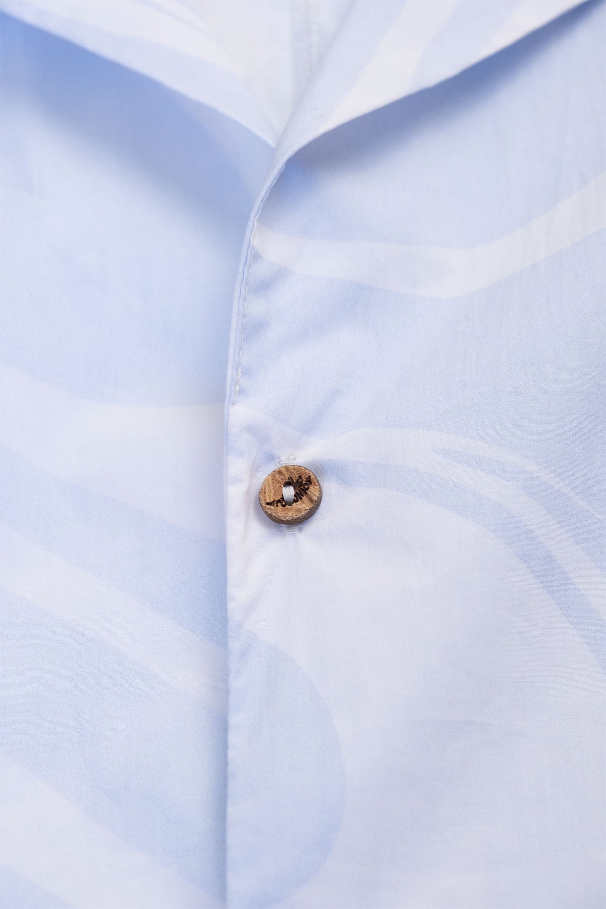 Camisa Convertible Collar Boxy Marble Sky - Polonio Uruguay