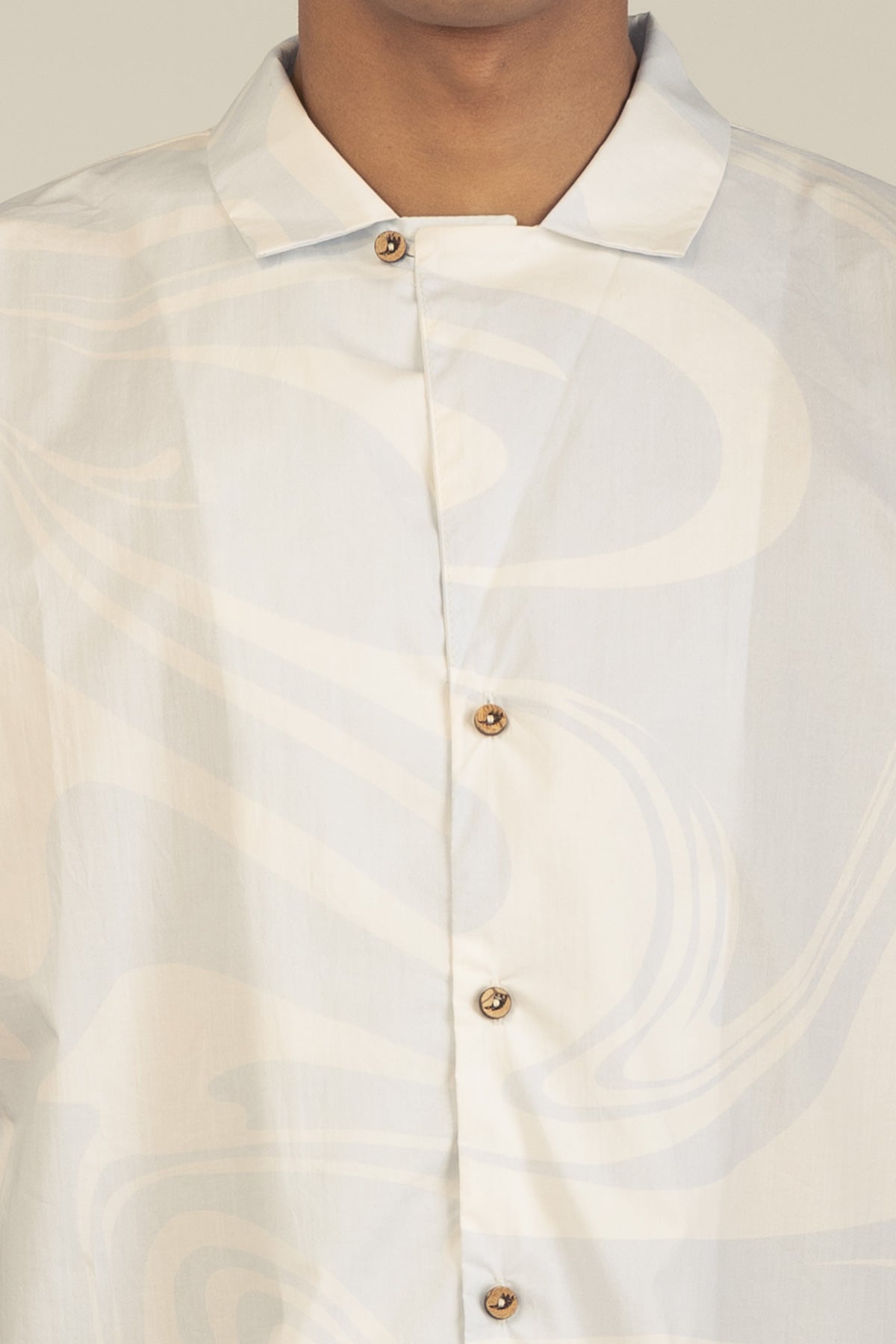 Camisa Convertible Collar Boxy Marble Sky - Polonio Uruguay