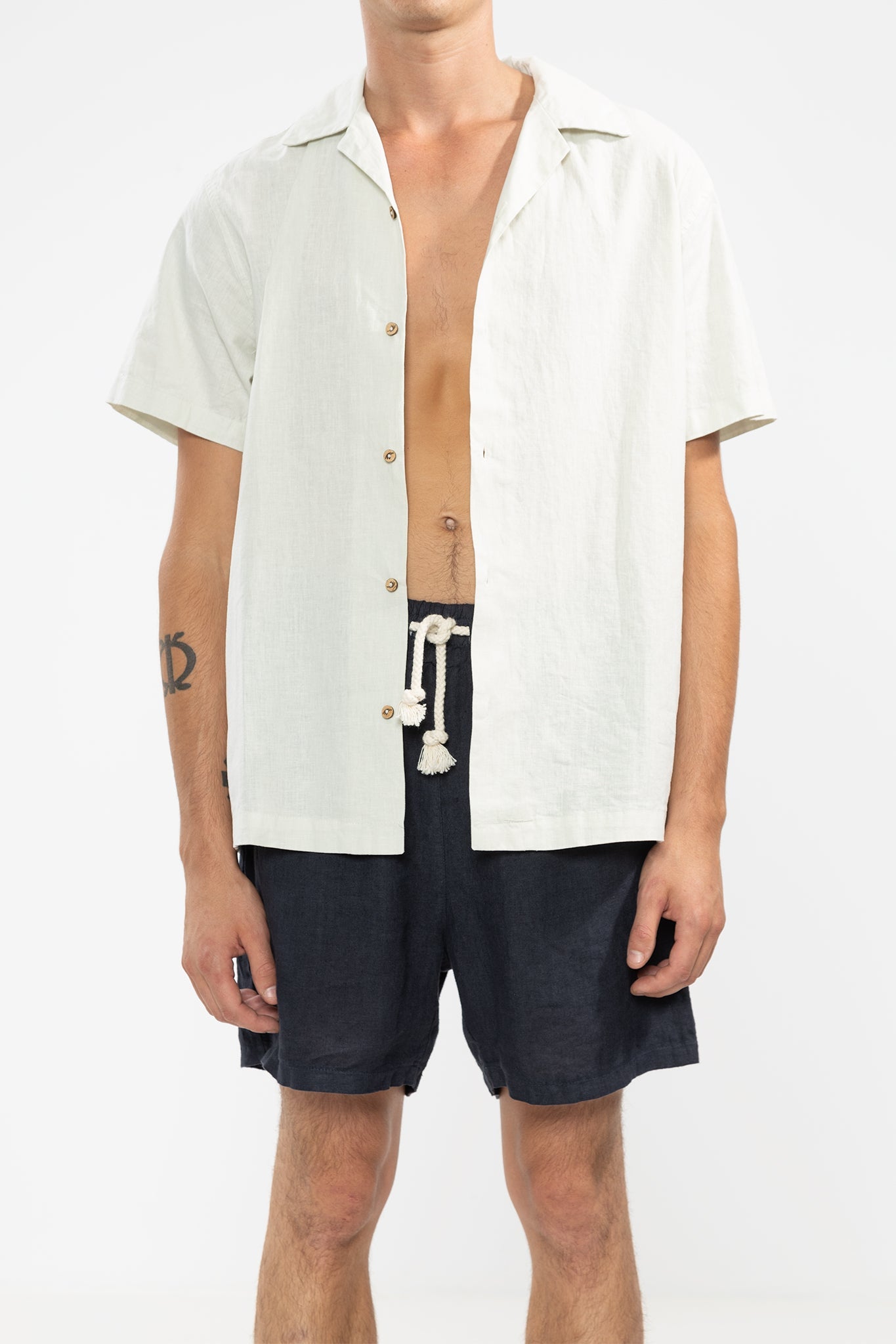 Short De Lino Premium Navy - Polonio Uruguay