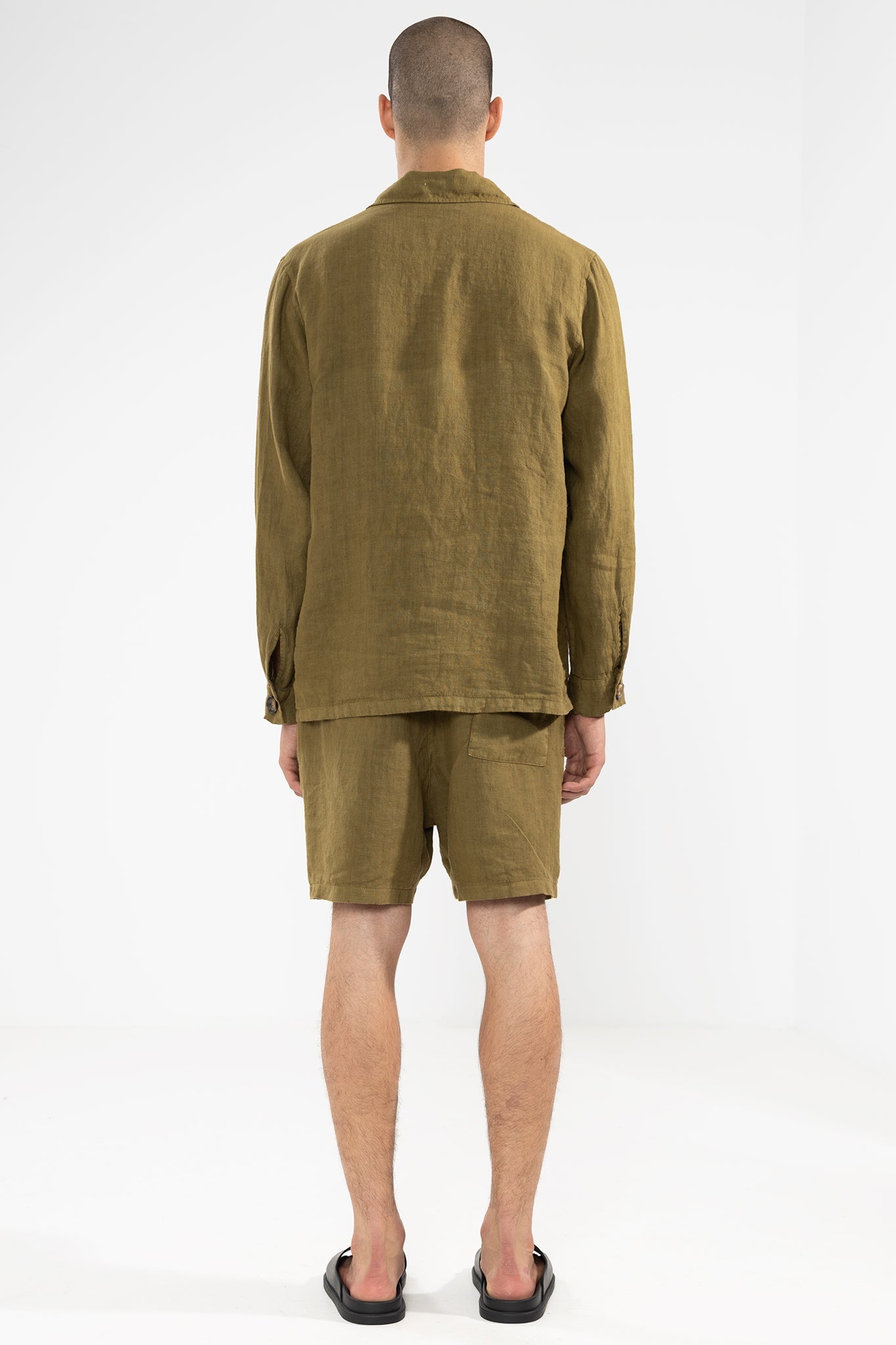 Short De Lino Premium Olive - Polonio Uruguay