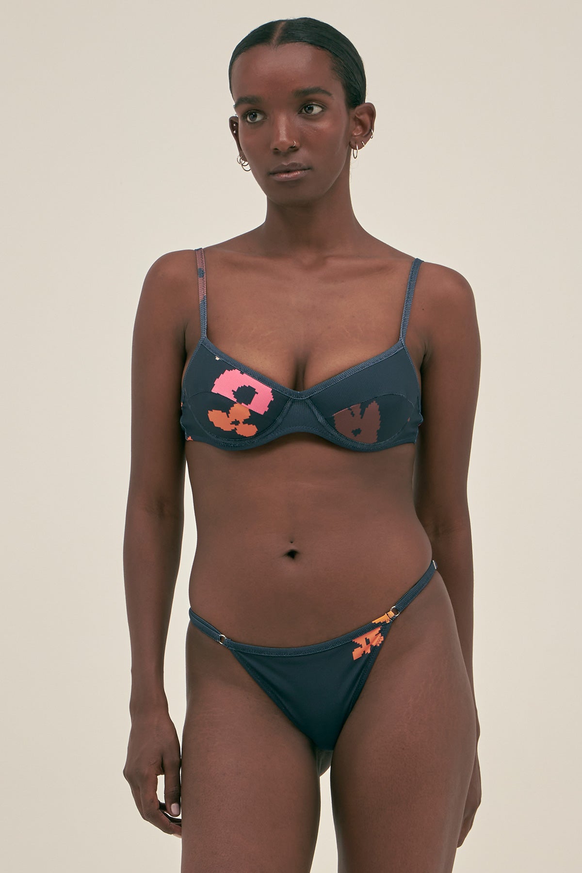 Top Bikini Silvi Poppy Night - Polonio Uruguay