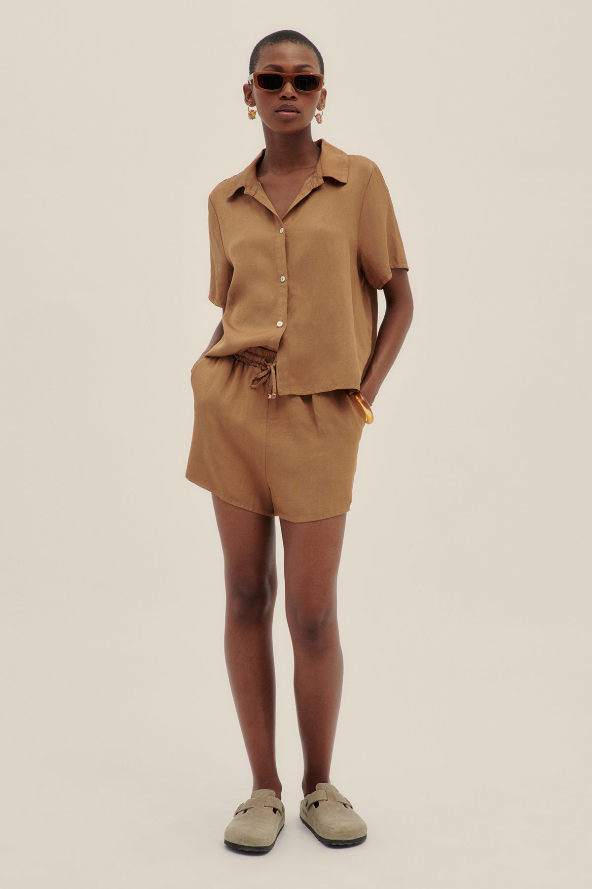 Short Vale Bronce - Polonio Uruguay