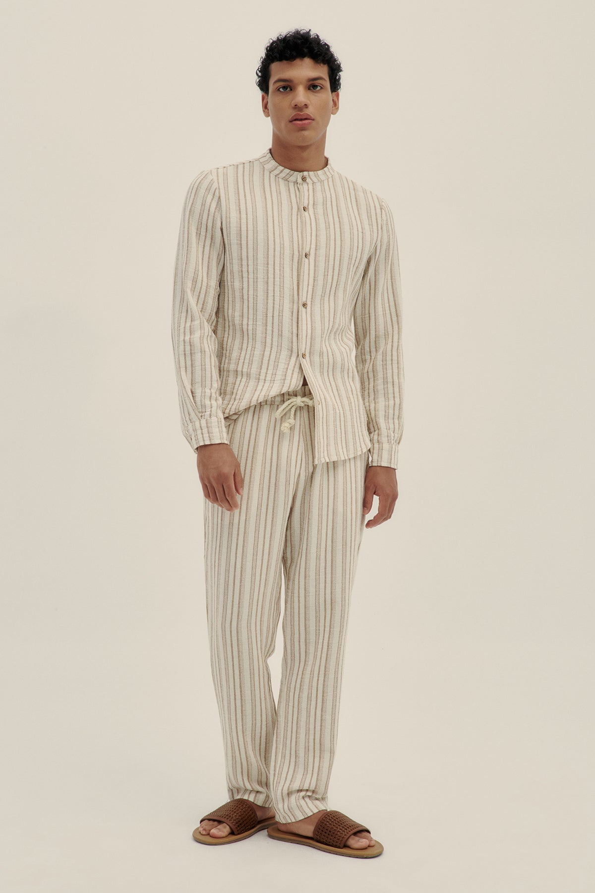 Camisa Manga Larga Mandarín Crema - Polonio Uruguay