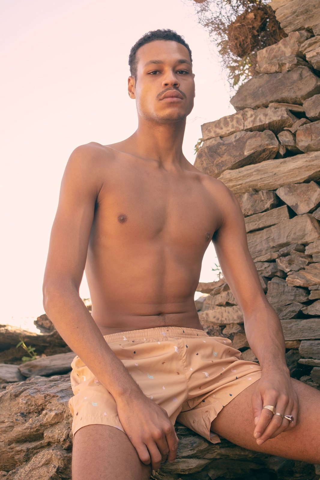 Short de Baño Runner Mini Plátanos Oro - Polonio Uruguay