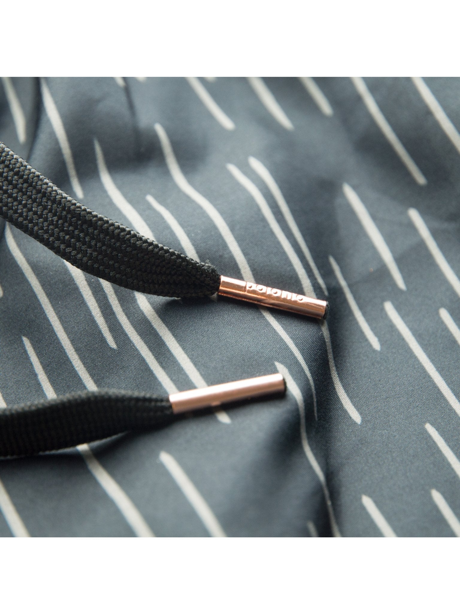 Short de Baño Runner Rains Negro - Polonio Uruguay