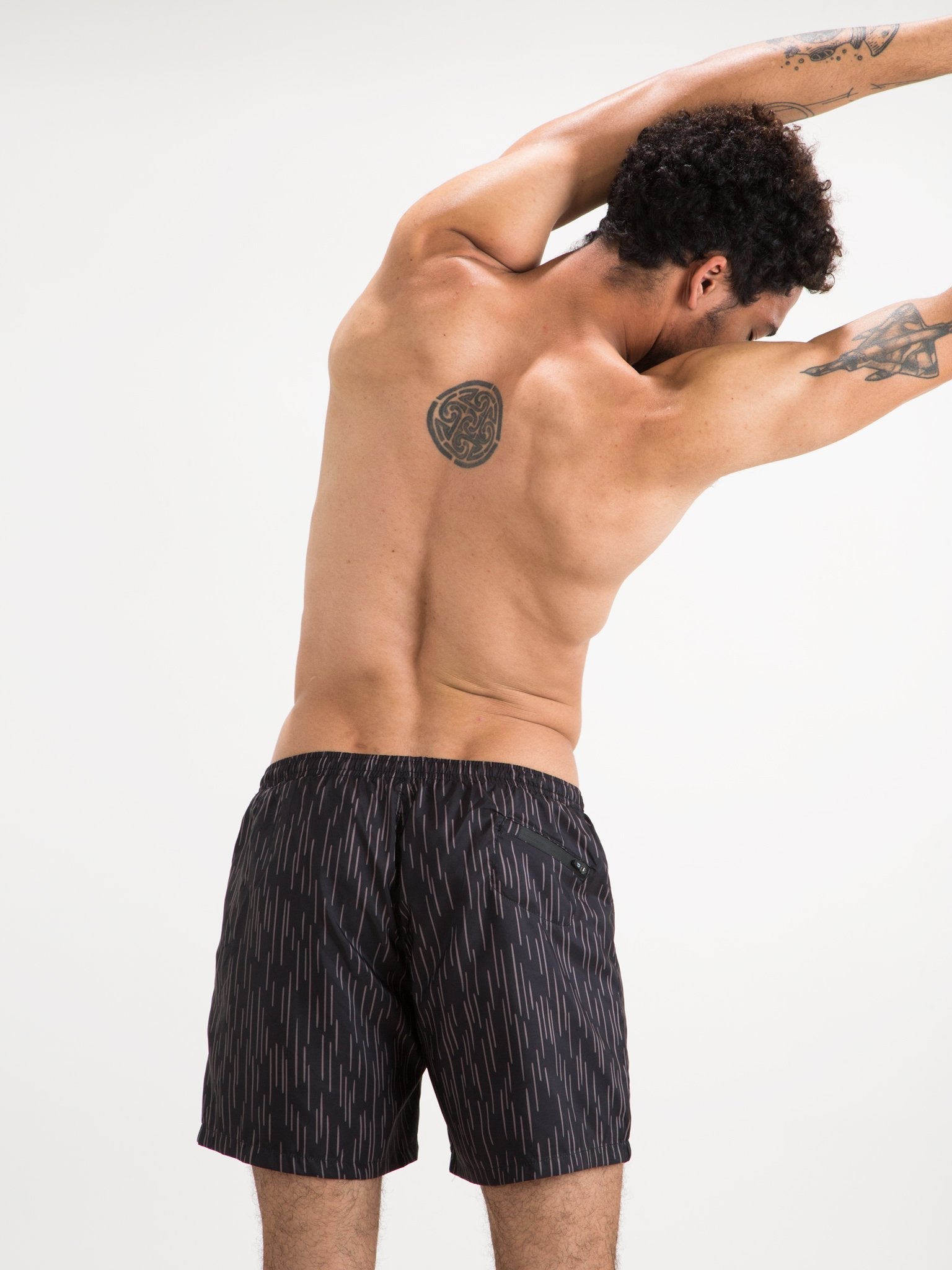 Short de Baño Runner Rains Negro - Polonio Uruguay